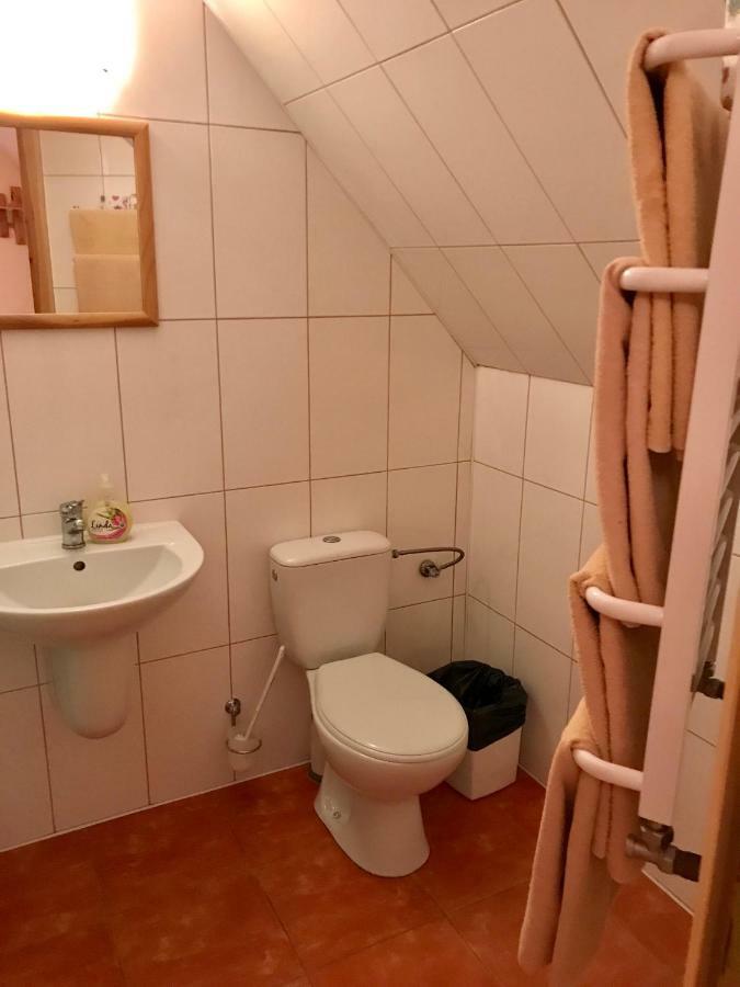 U Schabinskiej Chyrowianka Gosciniec ドゥクラ エクステリア 写真